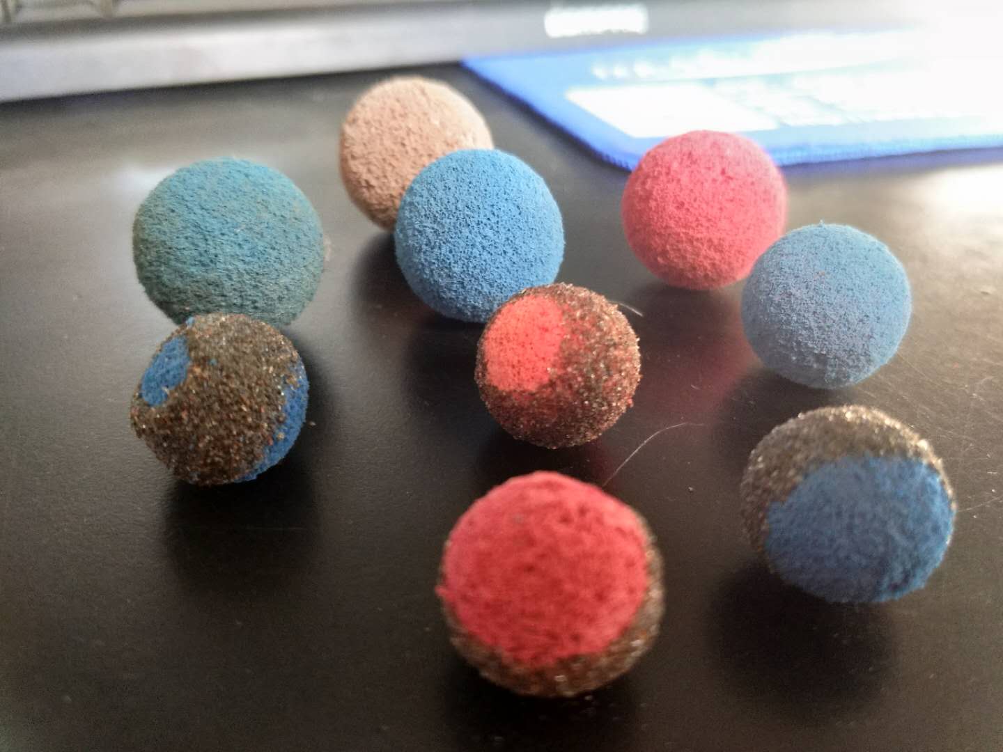 海綿膠球，金剛砂膠球